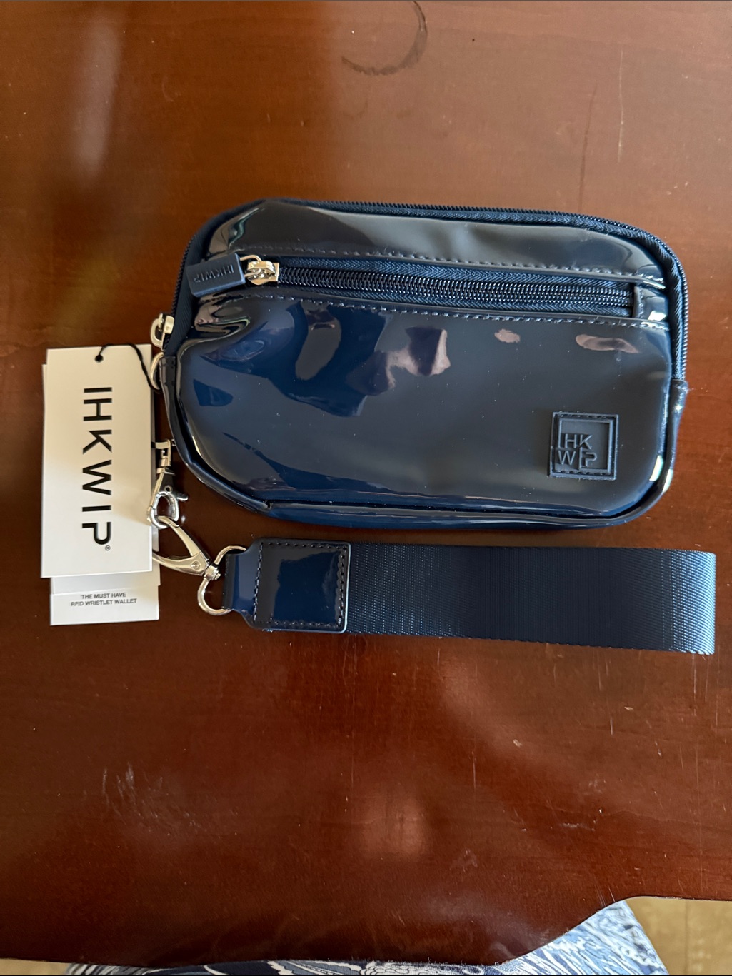 Ihkwip Rfid Wristlet Wallet Removable Strap, Navy Blue Pattern Leather. Nwt